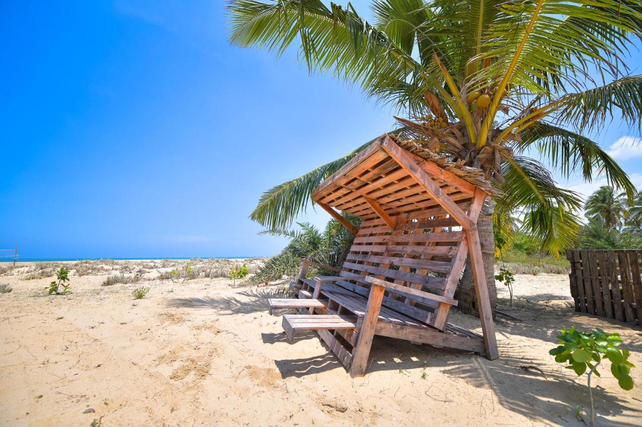 Kitesurfing Lanka Hotel Kalpitiya Buitenkant foto