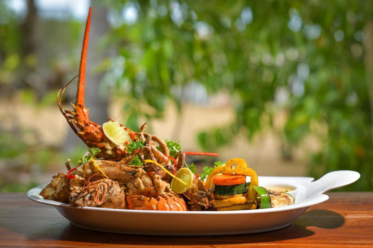 Kitesurfing Lanka Hotel Kalpitiya Buitenkant foto